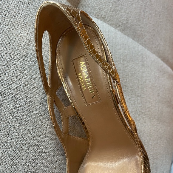 Aquazzura Gold Metallic Heels with braided detail - Picture 4 of 16